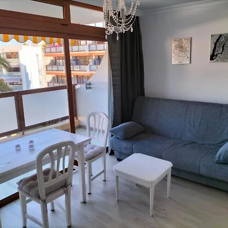 Apartment Sunny Australia By Yumbo